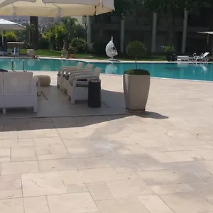 בית נופש Royal Park Lakeview, אילת